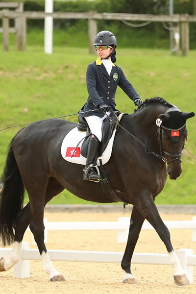 horse-Jockey-Club-Caraat